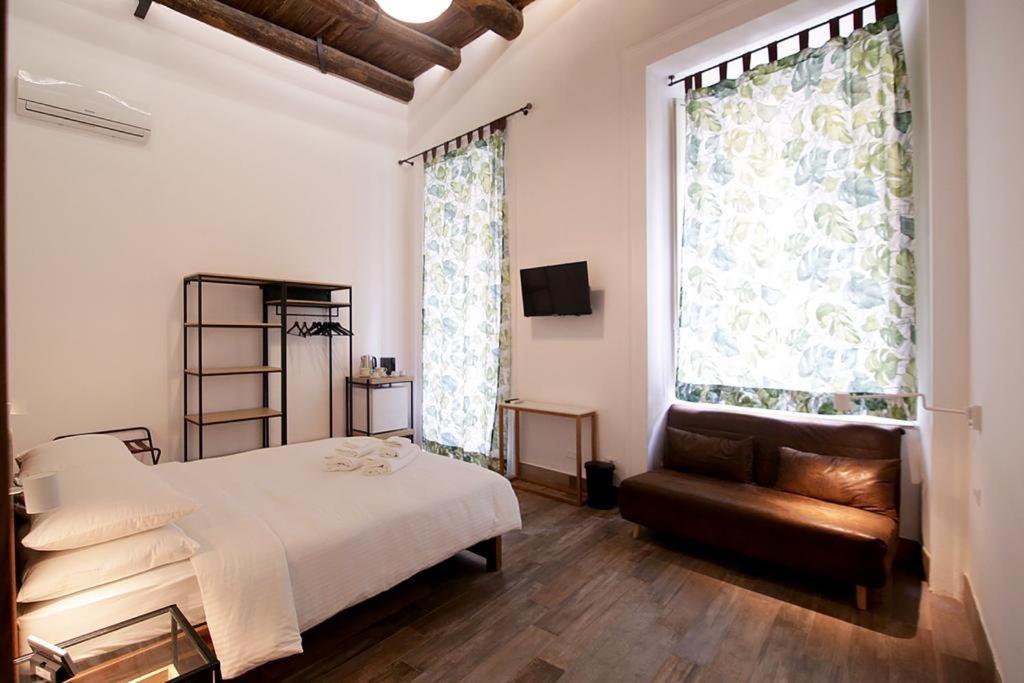 Antica Residenza Fusco * Naples